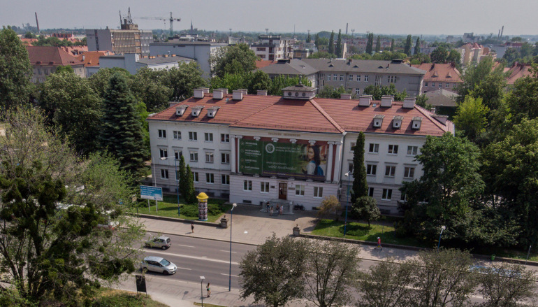 Zdjęcie nagłówkowe otwierające podstronę: Debata opolskiego oddziału Polskiego Towarzystwa Ekonomicznego