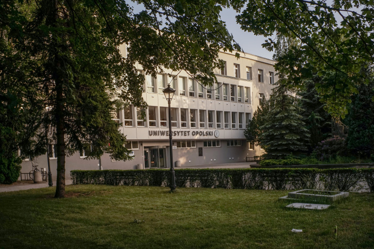 Zdjęcie nagłówkowe otwierające podstronę: Referat prof. dr hab. Stanisława Staśko - zaproszenie